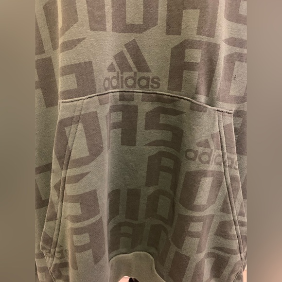 Women’s Adidas hoodie size large. Army green - Picture 3 of 7
